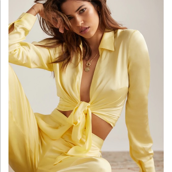 Andjela Josefine Blouse in Banana size S - Picture 1 of 6